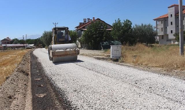 Kanalizasyon tamam sıra asfaltta