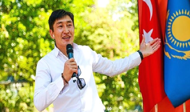 Kazak Milli Şairi Abay Kunanbayev Doğumunun 178’inci Yılında Anıldı
