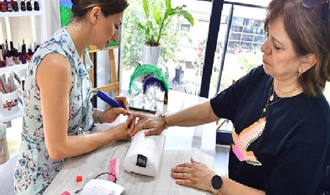 Meslek Fabrikası’nda eğitim gören her kursiyer bir başarı öyküsü yazıyor