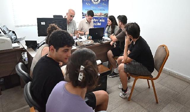 Öğrencilere ücretsiz üniversite tercih danışmanlığı