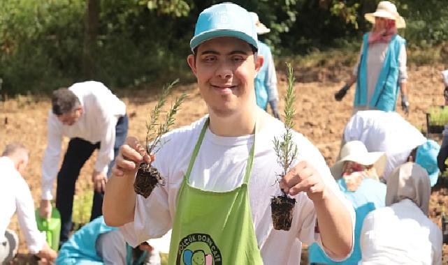 “Özel bireyler” aromatik bitkilerle rehabilite ediliyor