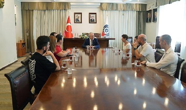 Rektör Budak, ‘Zafer Yürüyüşü’ne katılan Egeli Ekibi ağırladı