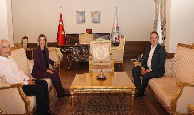 Vali Becel’den Belediye Başkanı Savrana’a Veda Ziyareti