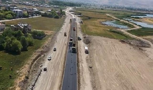 Van Sahil Yolu’nda Asfalt Çalışmaları Başladı