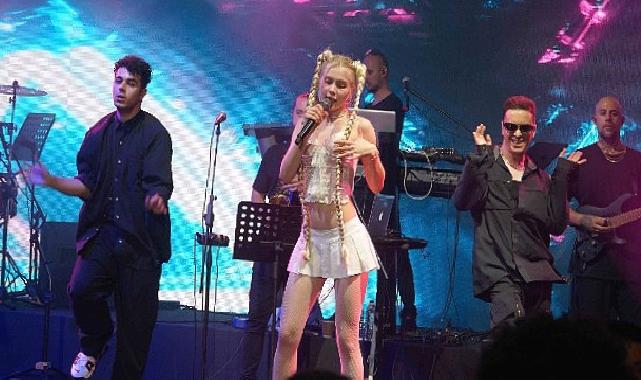 Aleyna Tilki GameX’te Binlerce Oyun Tutkununu Şarkılarıyla Coşturdu