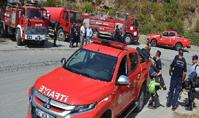 Antalya Büyükşehir ekipleri yangın sonrası da sahada