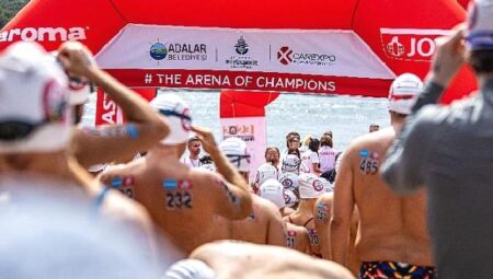 Aroma’nın resmi su sponsoru olduğu Aquamasters’ta 2500 yüzücü Heybeliada’da kulaç attı
