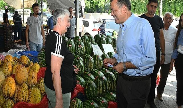 Başkan Abdullah Özyiğit, pazarcı esnafı ve vatandaşlarla buluştu