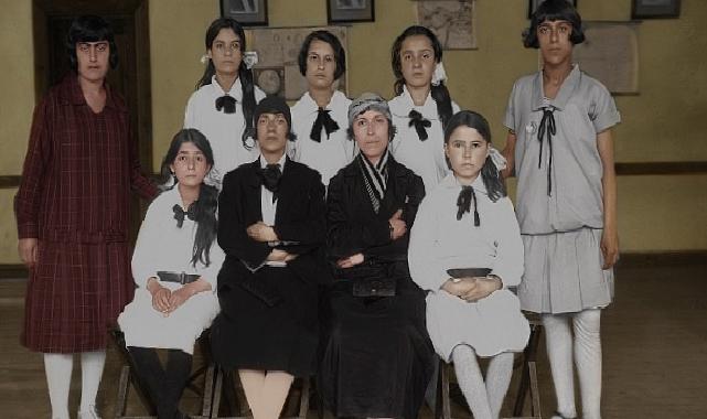 Bilkom Cumhuriyet’in İlk Yıllarına Ait Görülmemiş Fotoğrafları Geleceğe Taşıyor