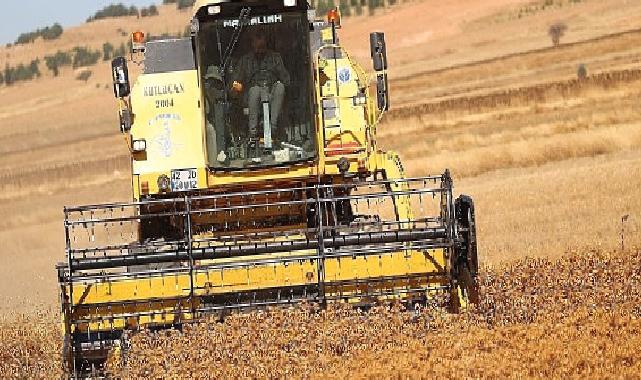Büyükşehir Destekliyor, Konyalı Çiftçinin Yüzü Gülüyor