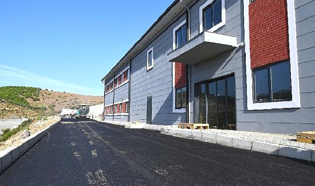 Demokrasi Üniversitesi Asfalt ve Tretuvar Çalışması