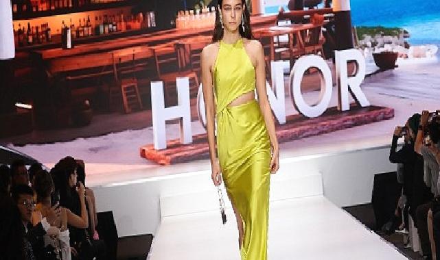 HONOR Çin’de HONOR V Purse’ü Tanıttı