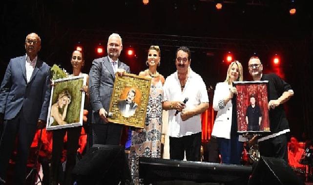 İmparator Söyledi, Asarlık Halay Çekti