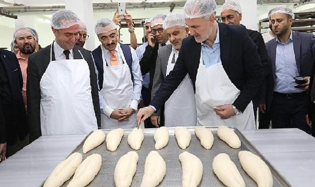 İnegöl Belediyesi’nin Desteği İle 4 Tl’ye Ekmek Üretiliyor