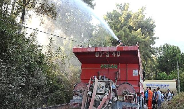 Kemer’de çıkan orman yangını korkuttu