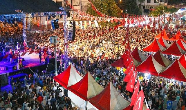 Kınık Belediyesi Hasat Festivali’ni Büyük Bir Coşkuyla Bitirdi