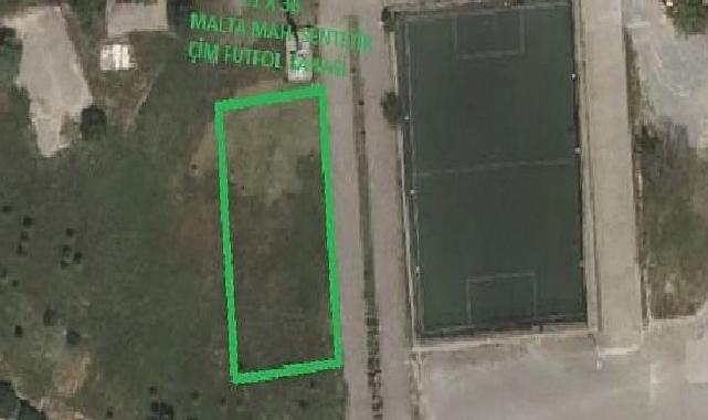 Kocaeli Büyükşehir’den Malta Mahallesi’ne futbol sahası