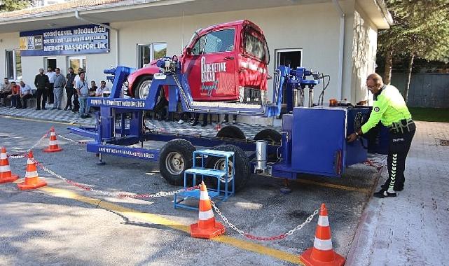 KOSKİ ve İl Emniyet Müdürlüğü iş birliğinde KOSKİ şoförlerine hizmet içi eğitim