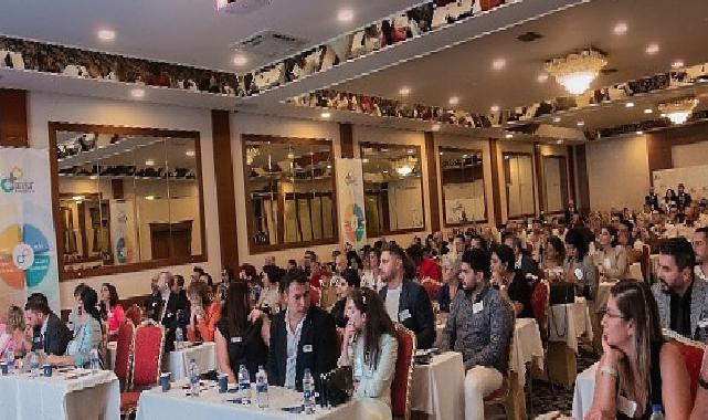 Seçkin İş İnsanları İzmir’de Buluştu