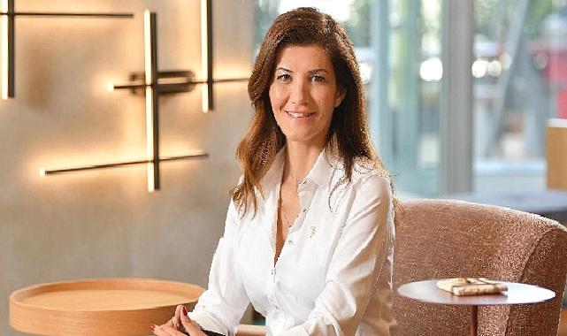 Vodafone, Kadın Girişimcilere Destek İçin Makyaj Ve Teknolojiyi Birleştirdi