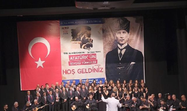 Aydın Büyükşehir Belediyesi, Cumhuriyet’in 100. yılında Atatürk’ün sevdiği türküler konserini izleyicilerle buluşturdu