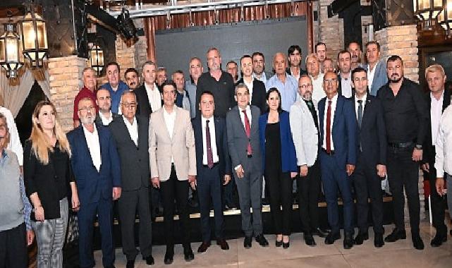 Başkan Muhittin Böcek Muhtarlar Günü’nü kutladı