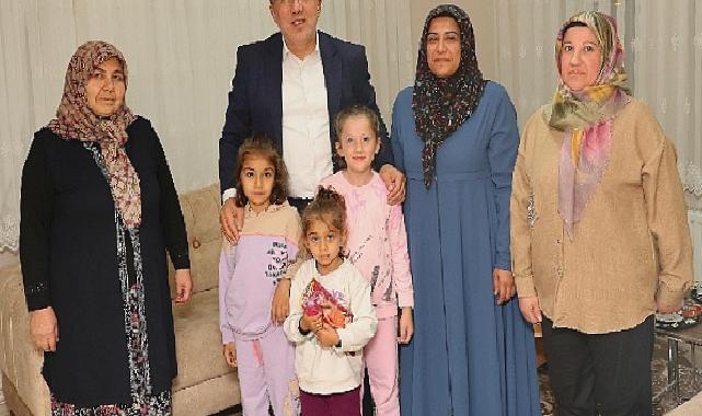 Başkan Savran Şehit Ailelerini Ziyaret Etti