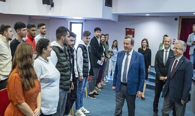 Batur: Konak İş Eğitim Merkezi istihdama can suyu olacak