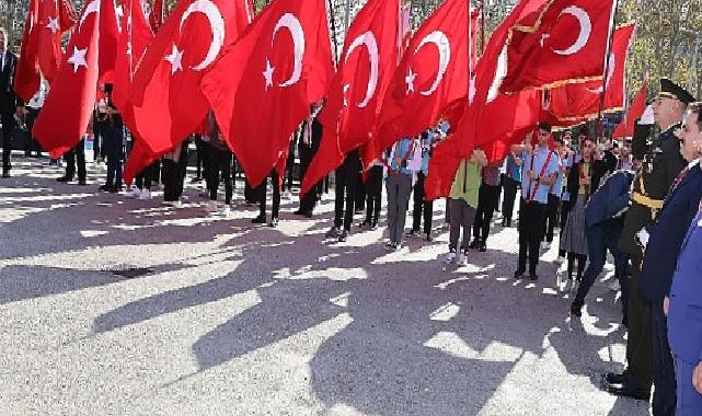 Bayrampaşa’da 100 yıl coşkusu
