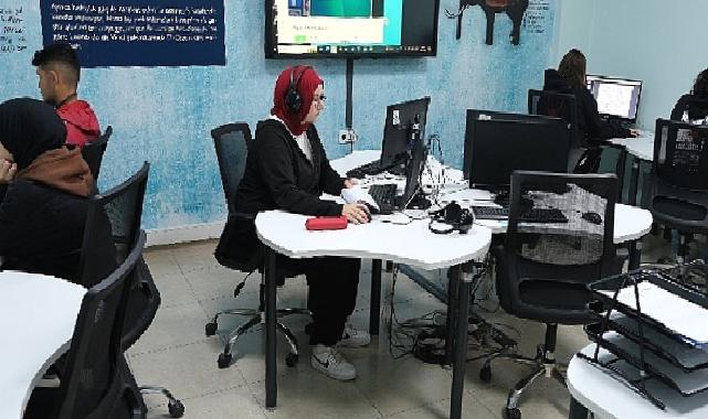 Beş Bin 200 Öğrenci Ders Başı Yaptı
