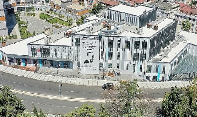 Beylikdüzü Fatih Sultan Mehmet Kültür ve Sanat Merkezi Açılıyor
