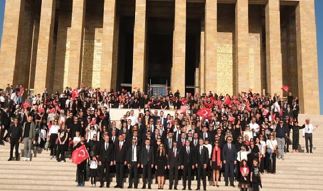 Borusanlılar’dan Cumhuriyetin 100. yılında Anıtkabir’e anlamlı ziyaret