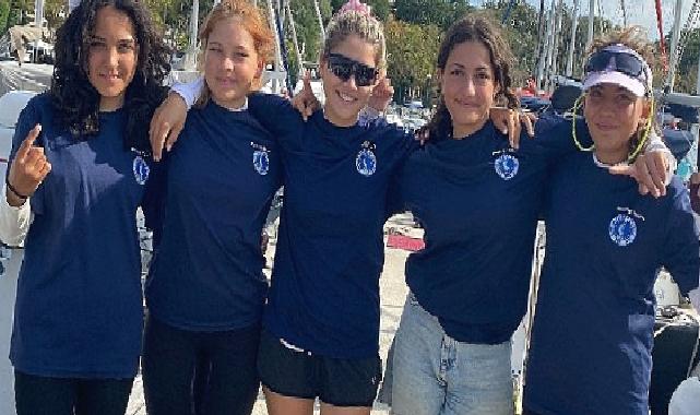 Deniz Kızı Cumhuriyet Kupasının sahibi Samsun Kadın Yelken Takımı oldu