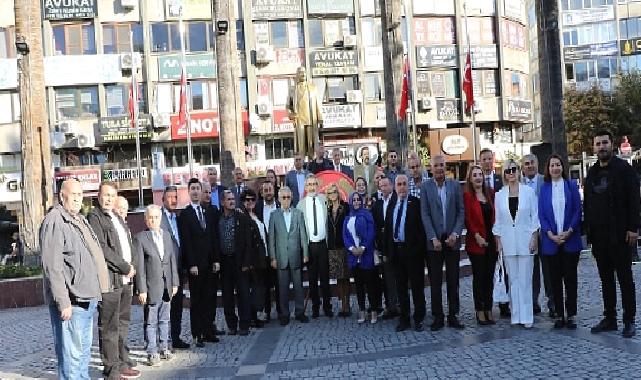 Edremit’te Muhtarlar Günü Kutlandı