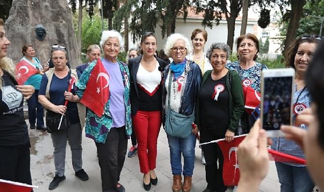 Efes Selçuklu kadınlar Zübeyde hanım’ın huzurunda:Her şey kadınla başlar..