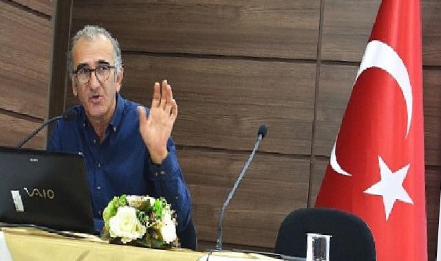 EÜ Edebiyat Fakültesinde “Cumhuriyet Dönemi Türk Romanında Atatürk” konuşuldu