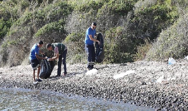 Gökova Körfezinde Araç Yolu Olmayan Koylar Temizleniyor