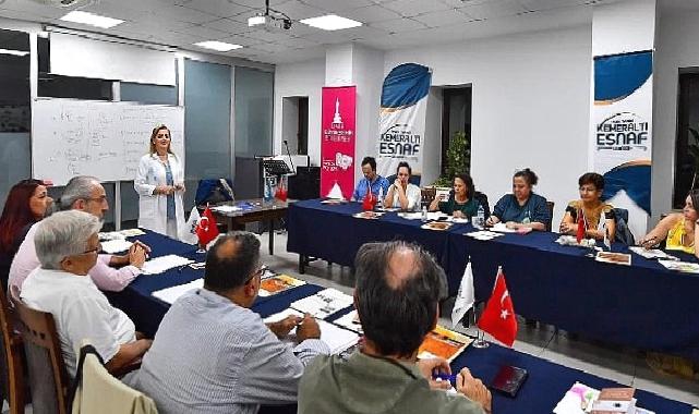 İzmir Büyükşehir Belediyesi’nden Kemeraltı esnafına İngilizce eğitimi