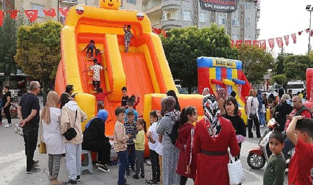 Karaman Belediyesi’nden çocuklara cumhuriyet bayramı hediyesi