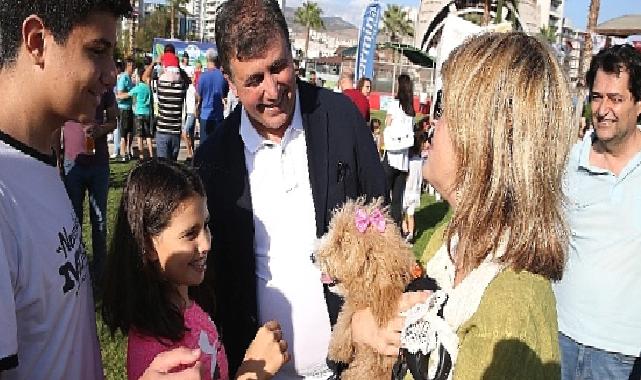 Karşıyaka Belediyesi’nden Hayvanseverlere İletişim Eğitimi