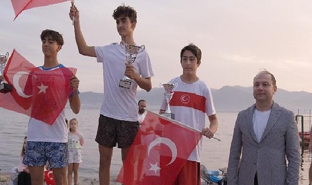 Karşıyaka’da 100 yıl coşkusu Körfez’e taşındı