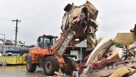 Kartepe’de 30 günde 50 ton iri hacimli atık toplandı