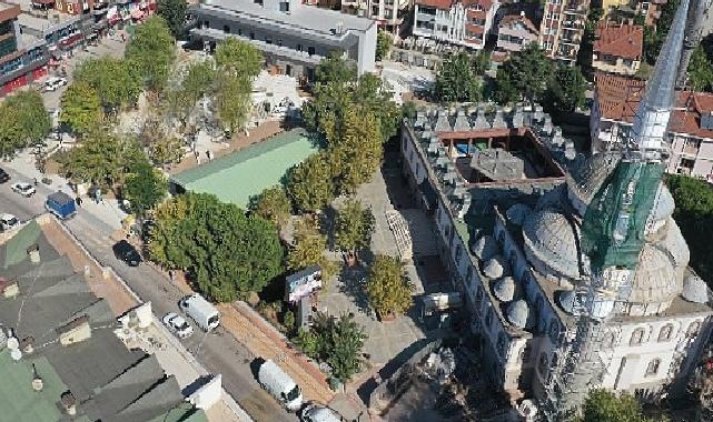 Körfez Yarımca Meydanı gün yüzüne çıkıyor