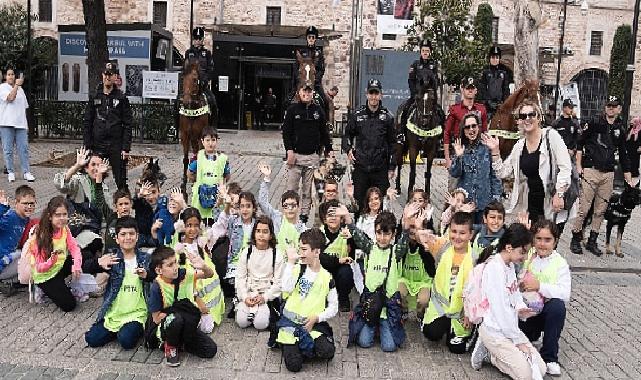 ‘Küçük Kâşifler’ İstanbul’un Tarihi Yarımadasını Keşfetti