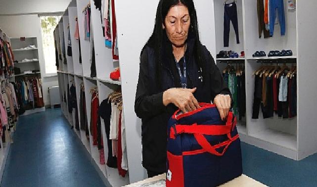 Küçükçekmece’de Hayata Merhaba Diyen Miniklere, Yenidoğan Seti ile Karşılama