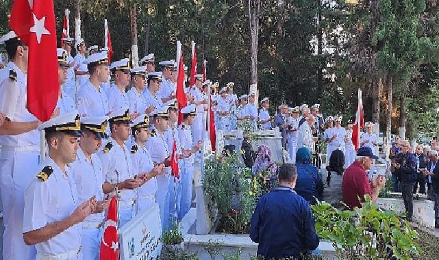 Şehit Deniz Akdeniz Kabri Başında Dualarla Anıldı