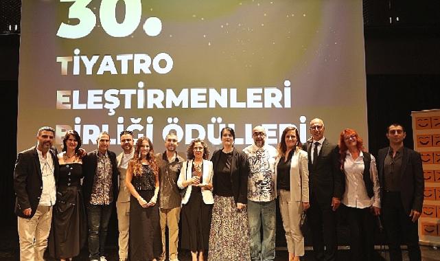 Tiyatro Eleştirmenleri Birliği’nden NKT’ye Yılın Oyunu Ödülü