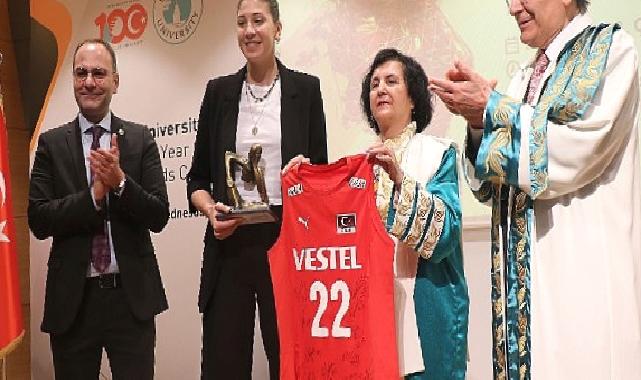 Üsküdar Üniversitesi, yeni akademik yıla merhaba dedi