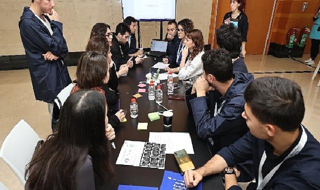 Cumhuriyetin 100. yılında ‘Yarınlar benimle mümkün’ diyen gençler ve Sabancı gönüllü mentorları  bir araya geldi!