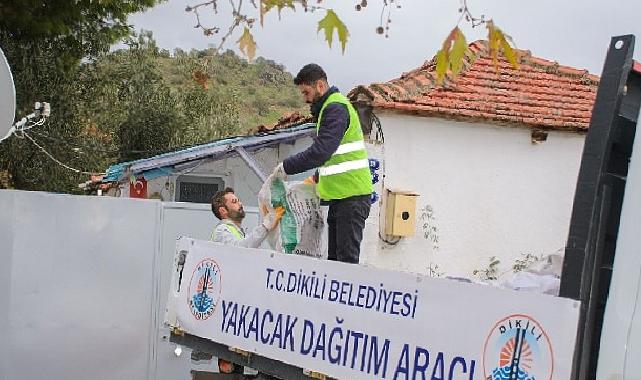 Dikili Belediyesi’nden yakacak yardımı